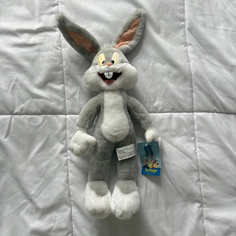 NWT Vintage 1997 Bugs Bunny Six Flags Looney Tunes Plush Toy Plush 18 Inch
